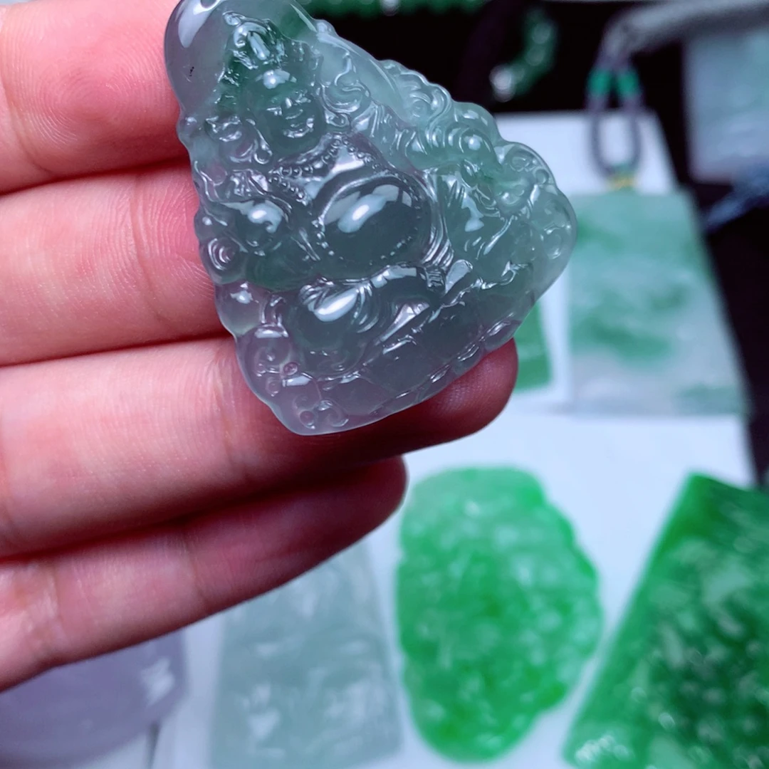 颈饰未镶嵌翡翠天然A货翡翠