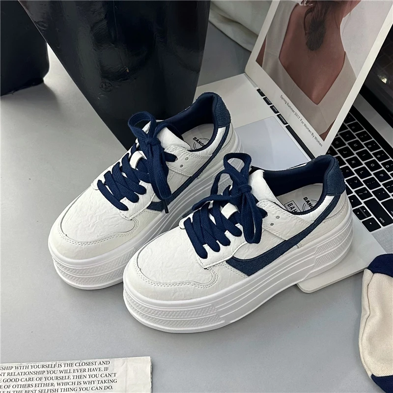 栢香妮BAHONGLY厚底小白鞋女2025早秋新款小个子增高松糕运动板鞋