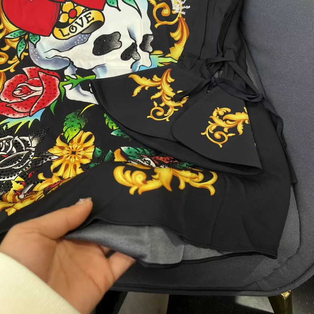 EH 潮牌女款爱心印花休闲长袖上衣 547