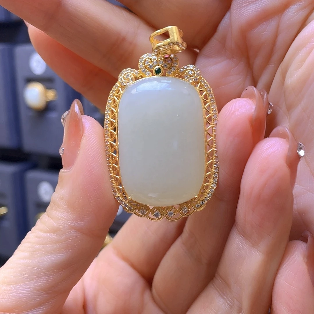 和田玉银S925镀金镶嵌颈饰