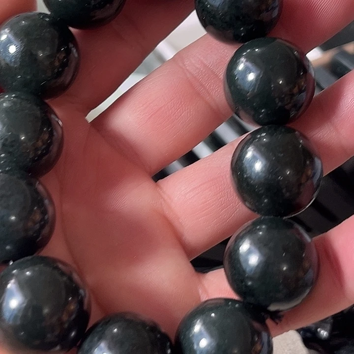 和田玉未镶嵌吊坠(不含链)