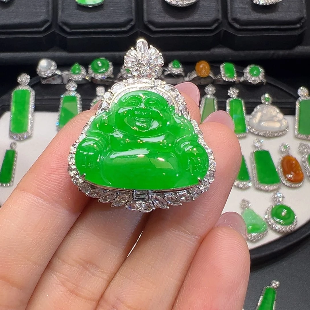 翡翠18K金镶嵌颈饰哈分单