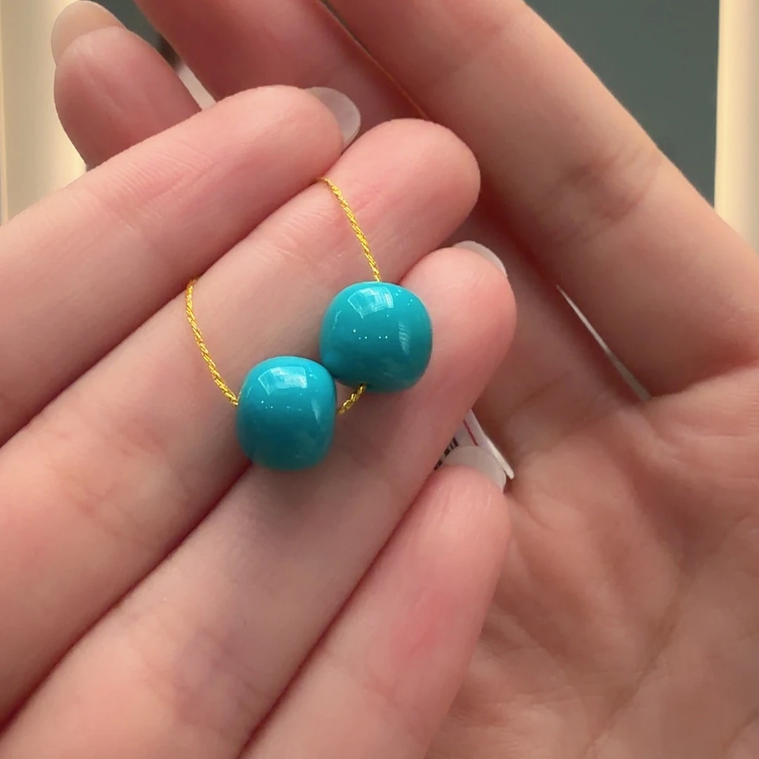 绿松石未镶嵌颈饰