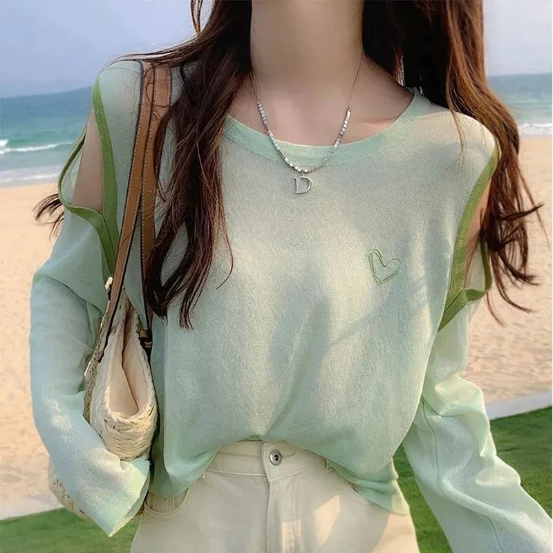 防晒衫女夏季新款2025年新款套头圆领宽松长袖T恤女冰丝露肩上衣