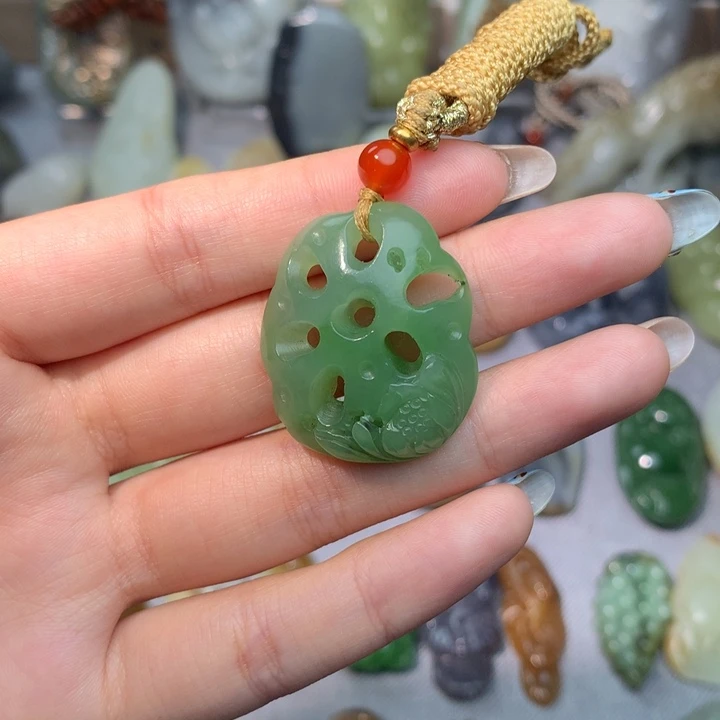 和田玉挂件未镶嵌