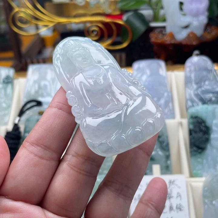 翡翠未镶嵌挂件玉