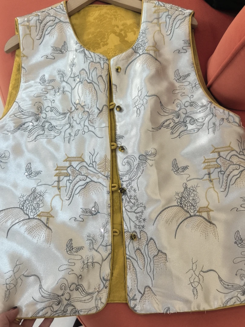 新国风亮晶晶刺绣马甲双面穿舒适贴身女装优雅奢华大气上衣