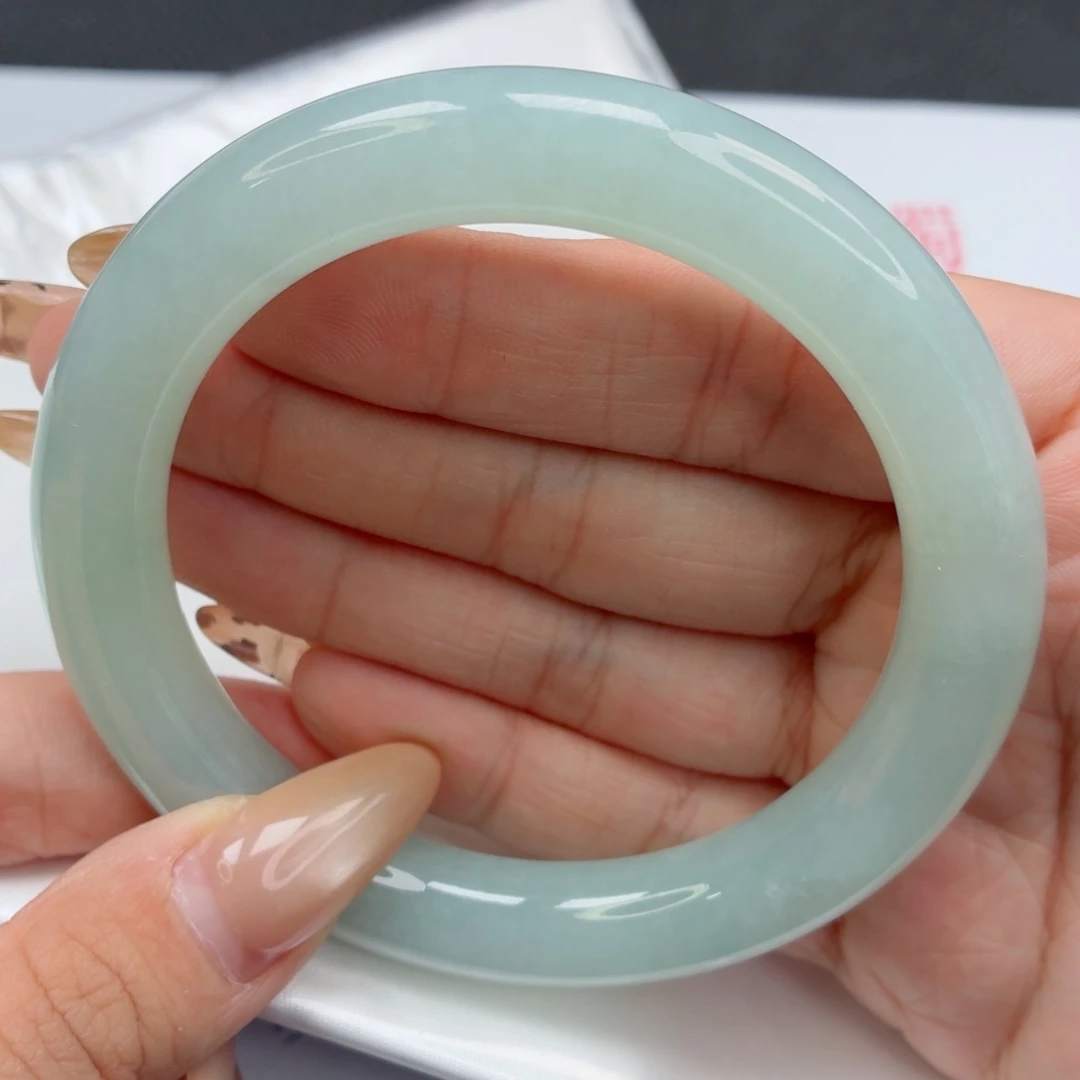 未镶嵌手镯翡翠42