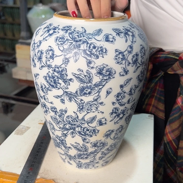 景德镇陶瓷微瑕介意勿拍