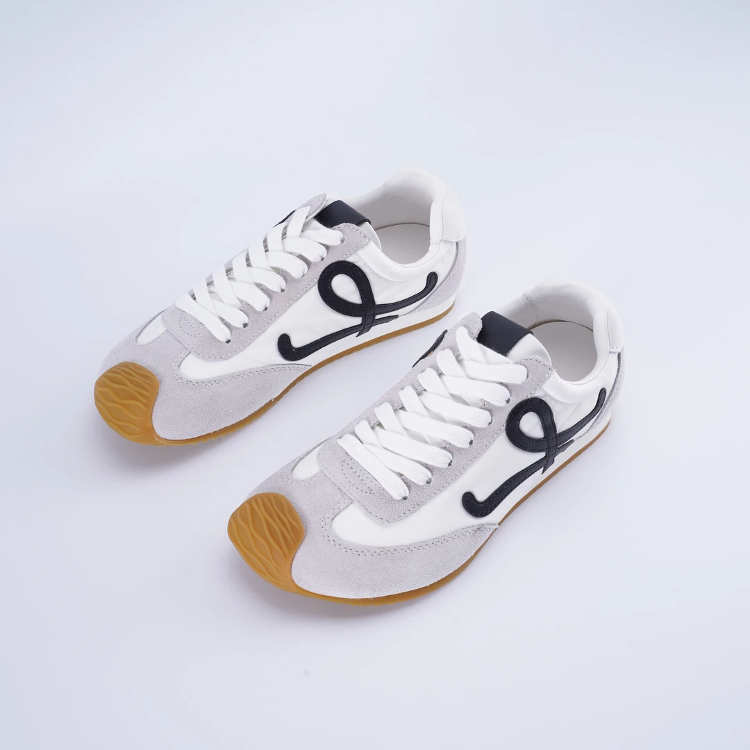 时尚休闲鞋复古德训鞋浅口常规款训练休闲鞋百搭系带