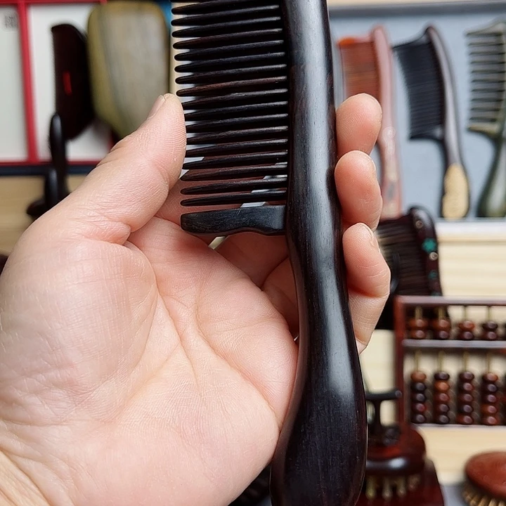红酸枝木类乌木插齿梳子