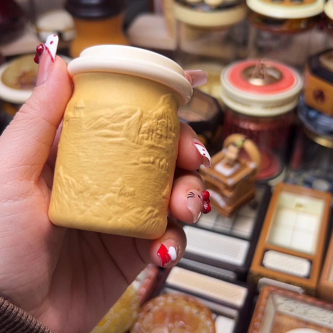 J***L葫芦哈哈哈哈哈盒