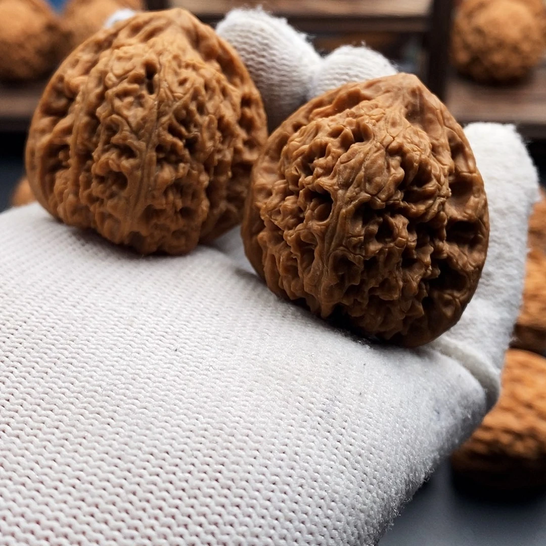 文玩核桃把件20三角37