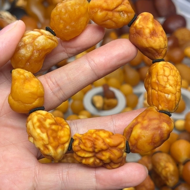 琥珀未镶嵌裸石天然蜜蜡手串