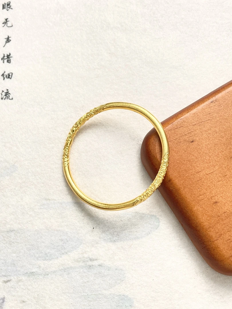 足银手镯 （卷草纹）