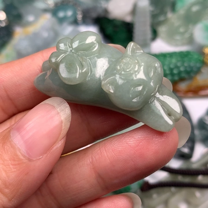 颈饰未镶嵌翡翠翡翠