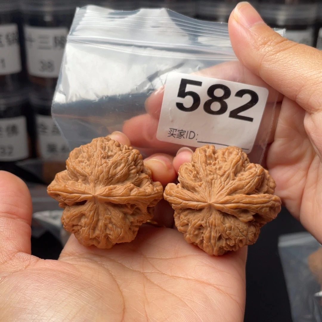 把件文玩核桃全品44粗筋