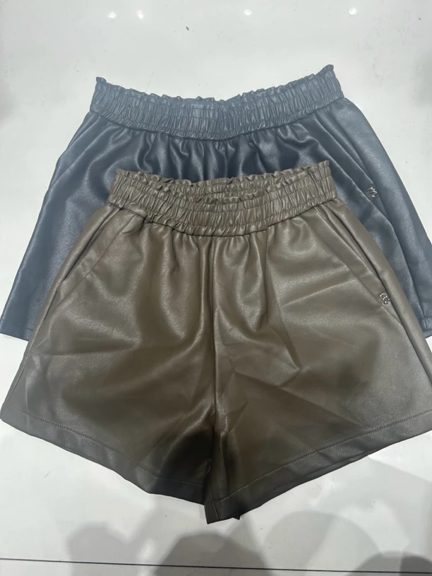 短裤女2023秋冬季新款韩版百搭宽松显瘦靴裤PU皮阔腿A字高腰热裤