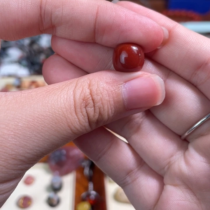 南红玛瑙未镶嵌颈饰35