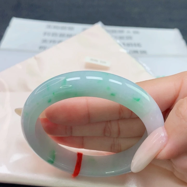 翡翠未镶嵌手镯5455