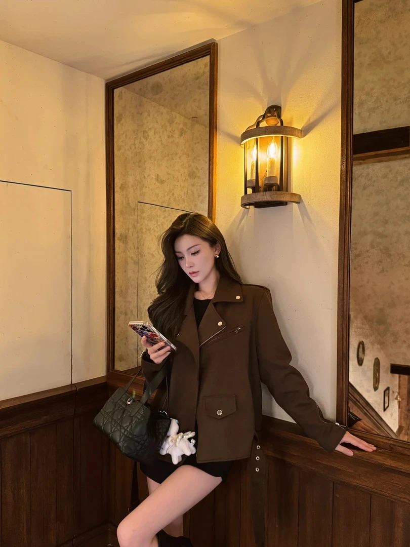 【博西雅之约】重工面料机车麂皮绒外套秋冬时尚气质时髦感夹克上衣