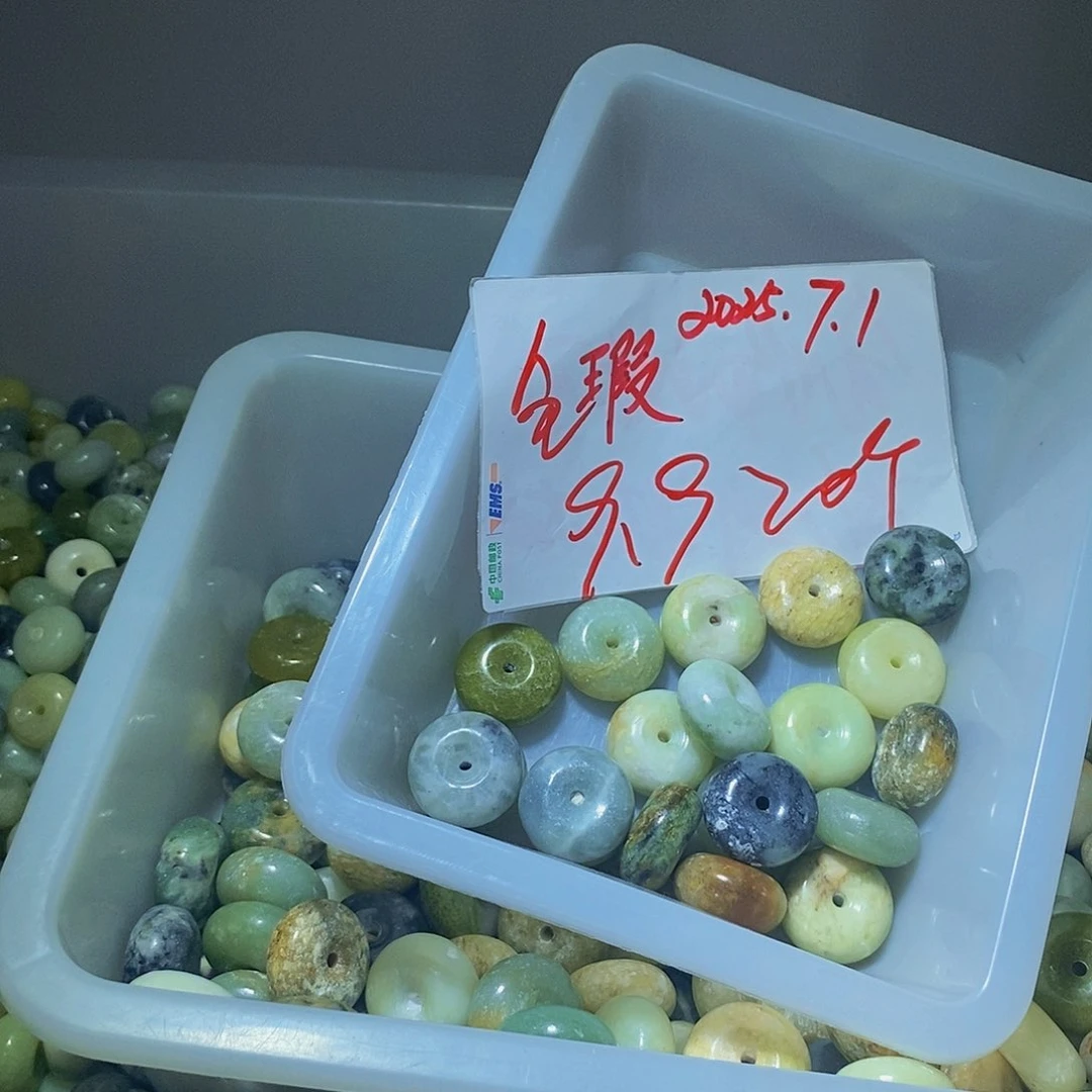 蛇纹石玉未镶嵌其他60