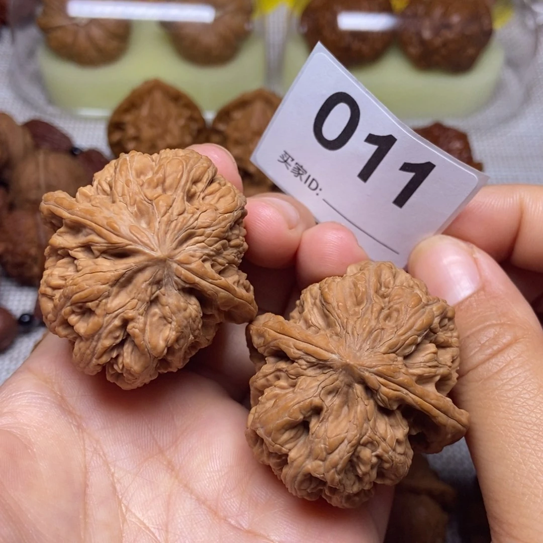 文玩核桃将军膀全品42。 011