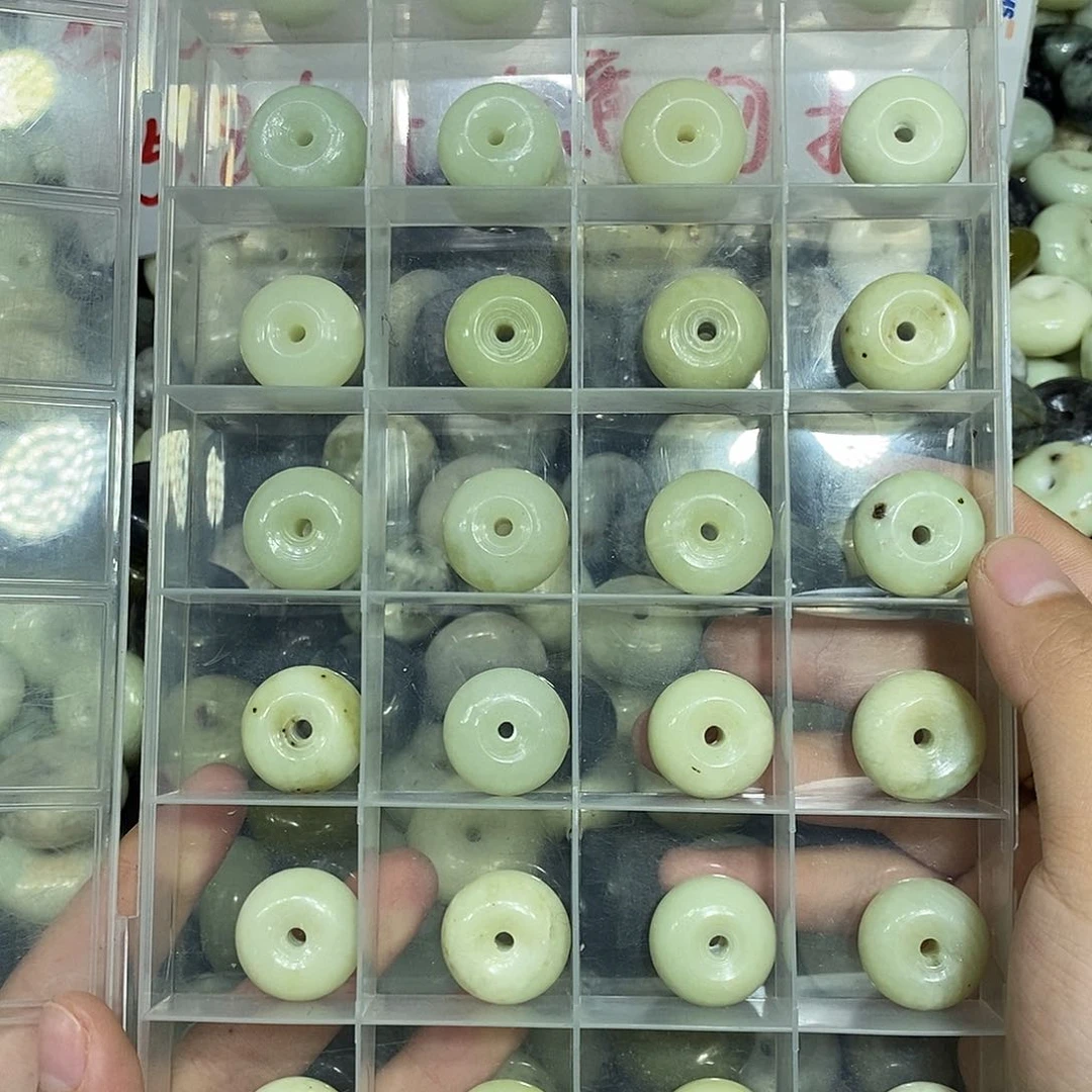 合金蛇纹石玉颈饰345