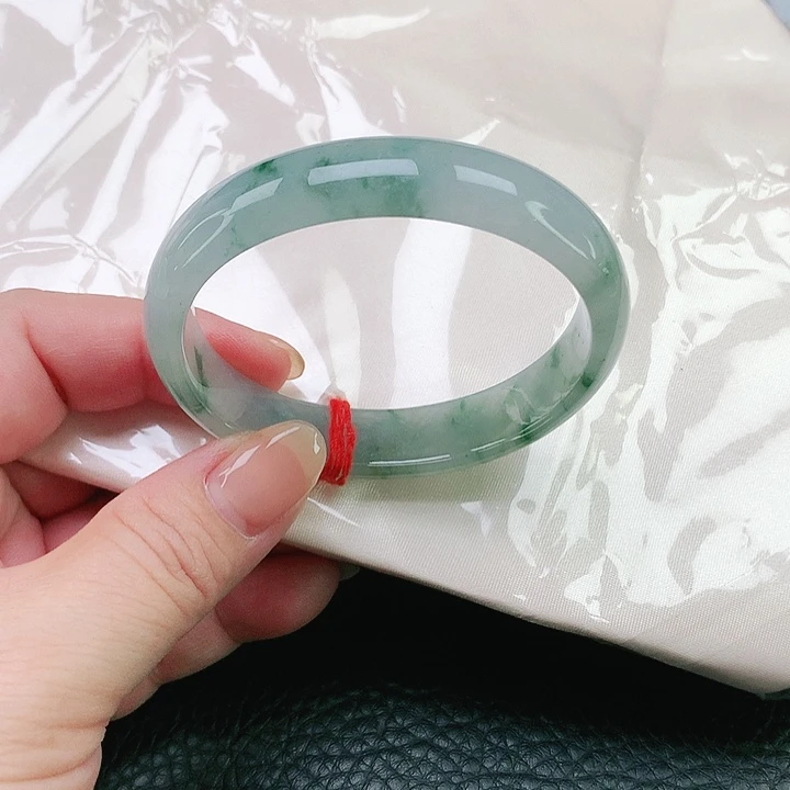 翡翠手镯未镶嵌翡翠116