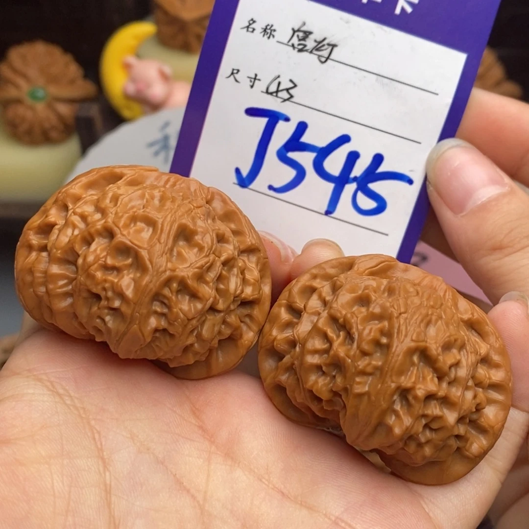 文玩核桃吊坠宫灯