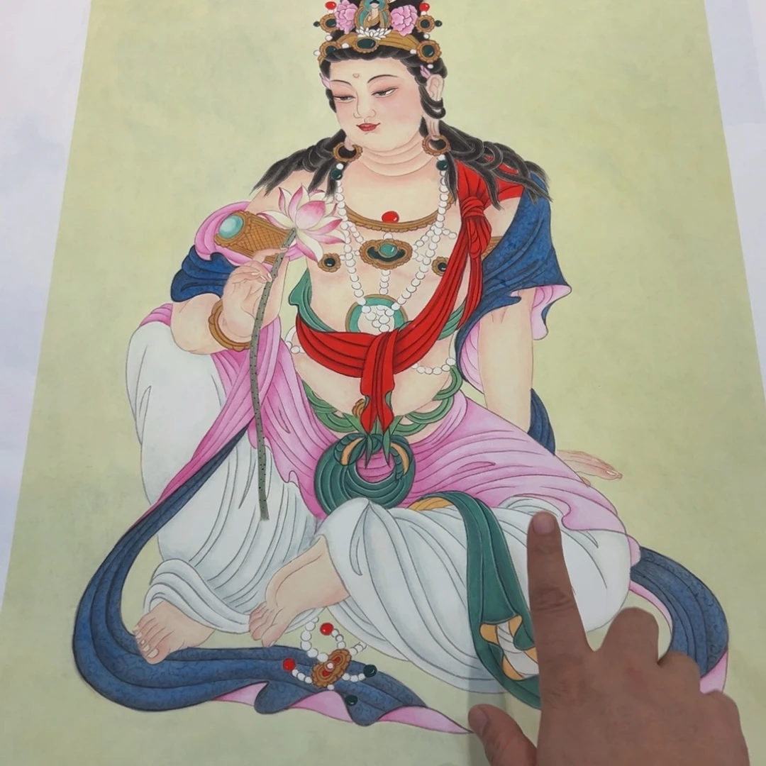 国画李老师四尺三开菩萨