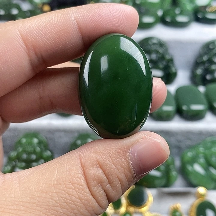 和田玉（碧玉）未镶嵌项链