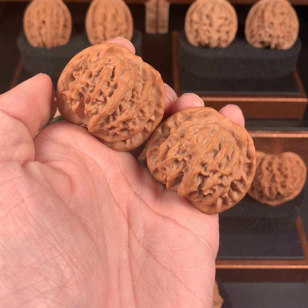 文玩核桃吊坠秦公子