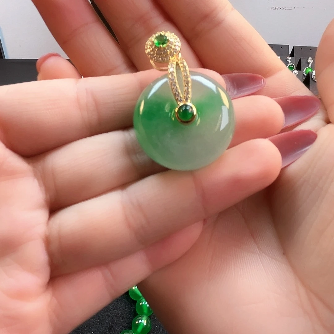 非金属石英石吊坠