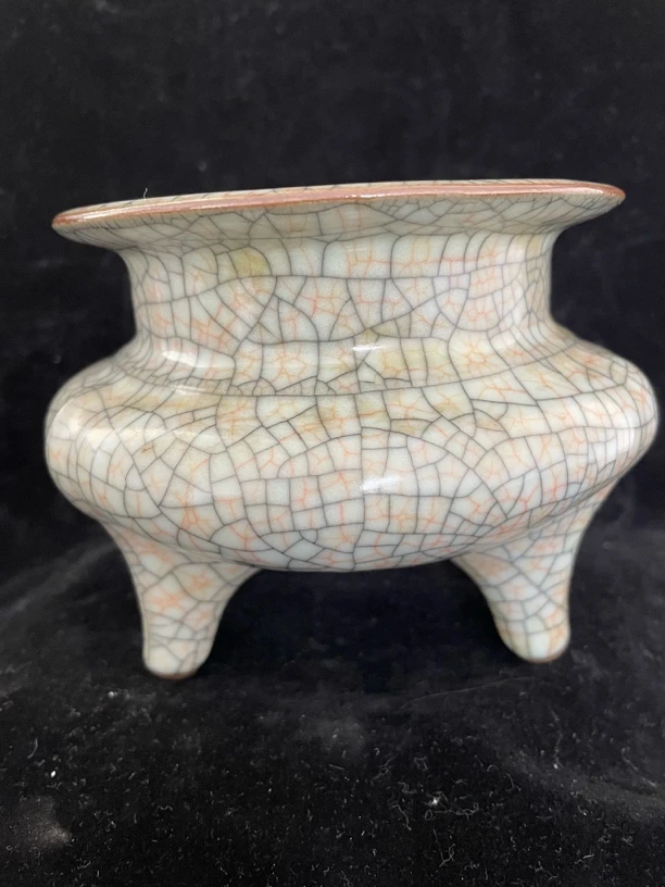 官瓷，可谓一见钟情