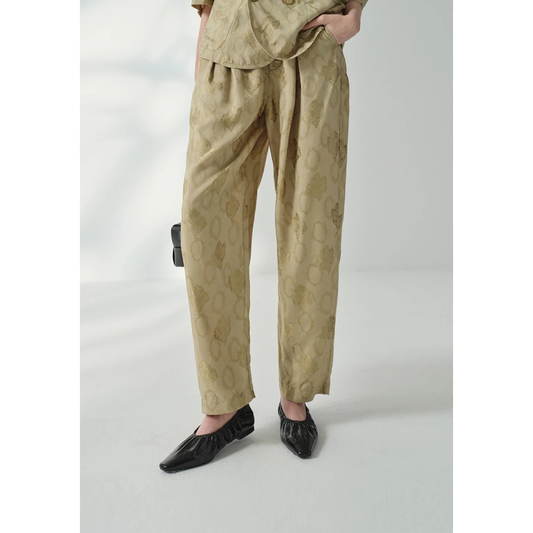 EIN/言复古文艺老钱风剪影提花裤身倒褶设计休闲锥形裤春夏新款