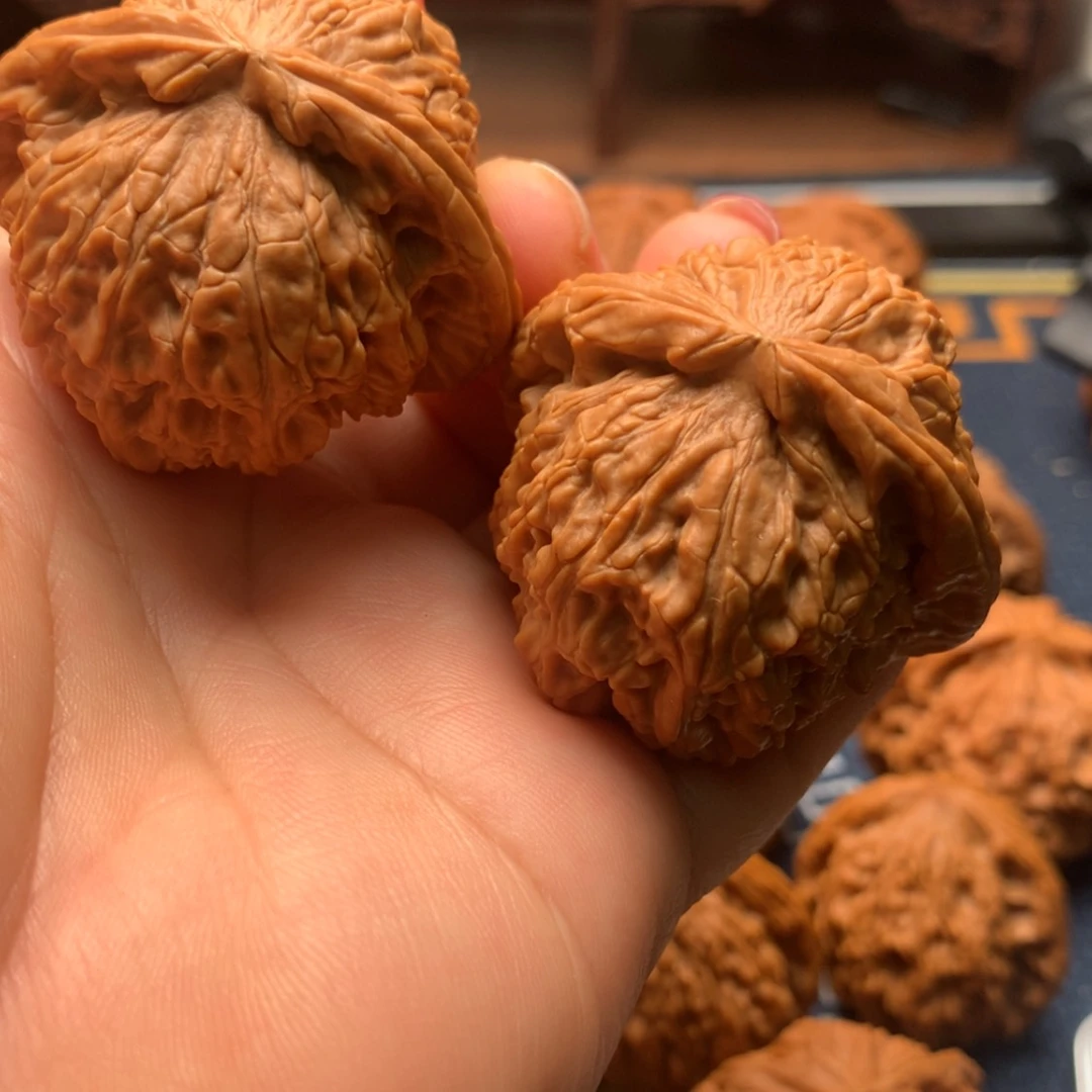 【闪购商品】把件文玩核桃不****福白狮子44