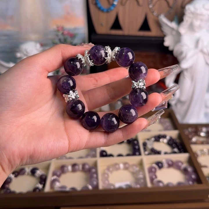 水晶手串18K金镶嵌乌拉圭