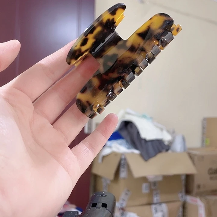 三醋酯纤维福利豹纹抓夹随单发