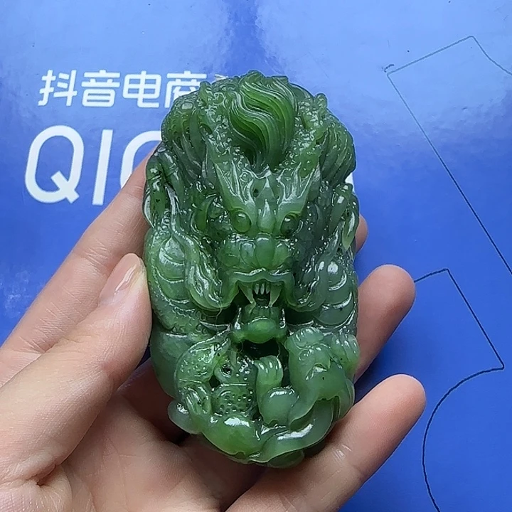 和田玉未镶嵌把件辉*