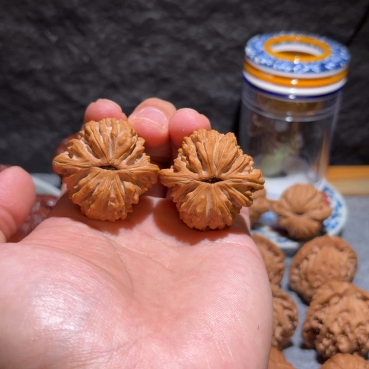 把件文玩核桃四座楼