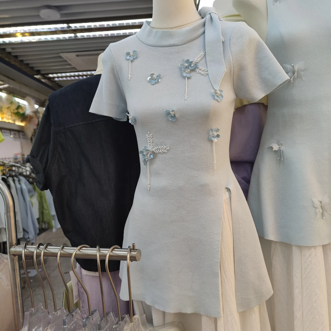 3806重工亮片装饰修身系带小衫