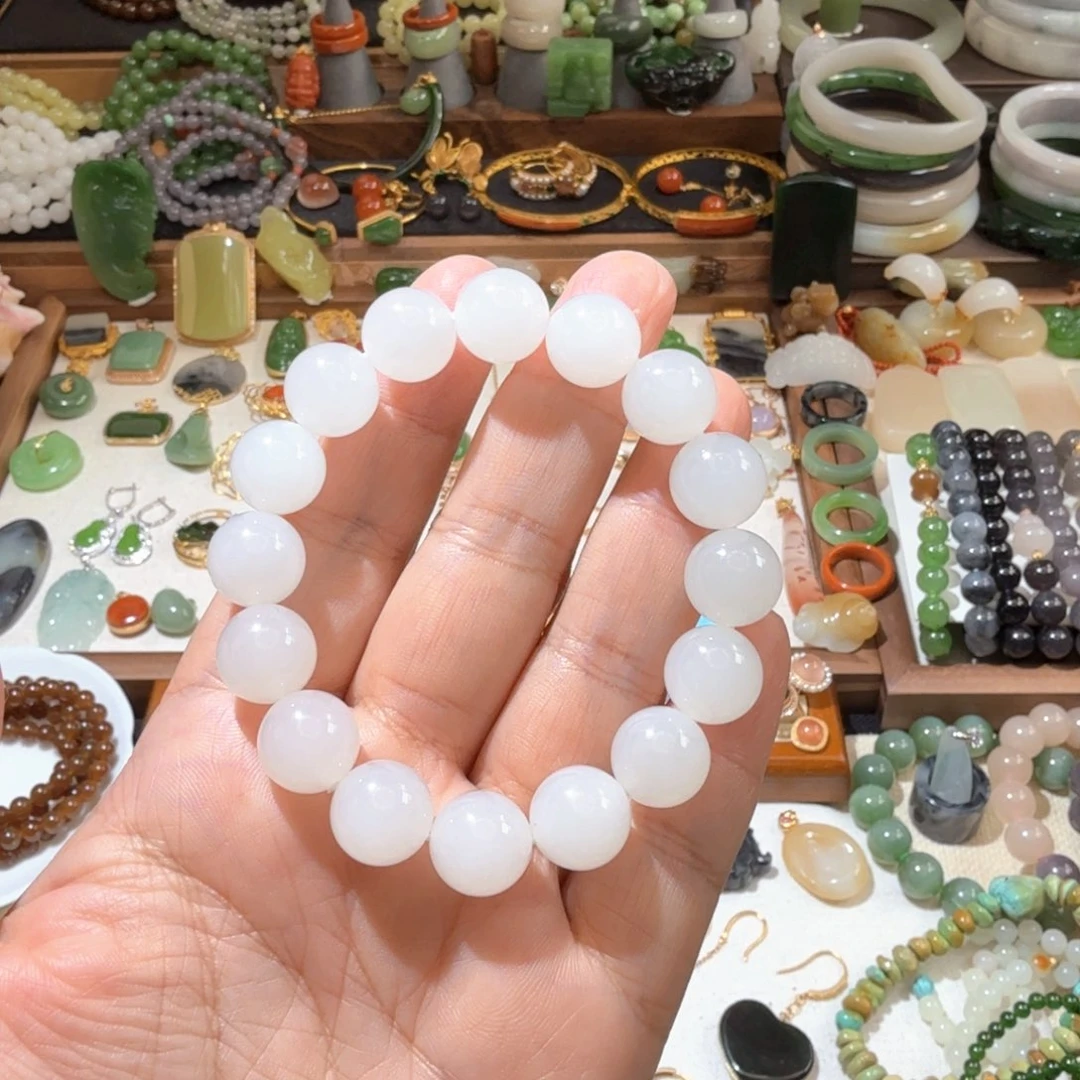 手串未镶嵌和田玉（白玉）