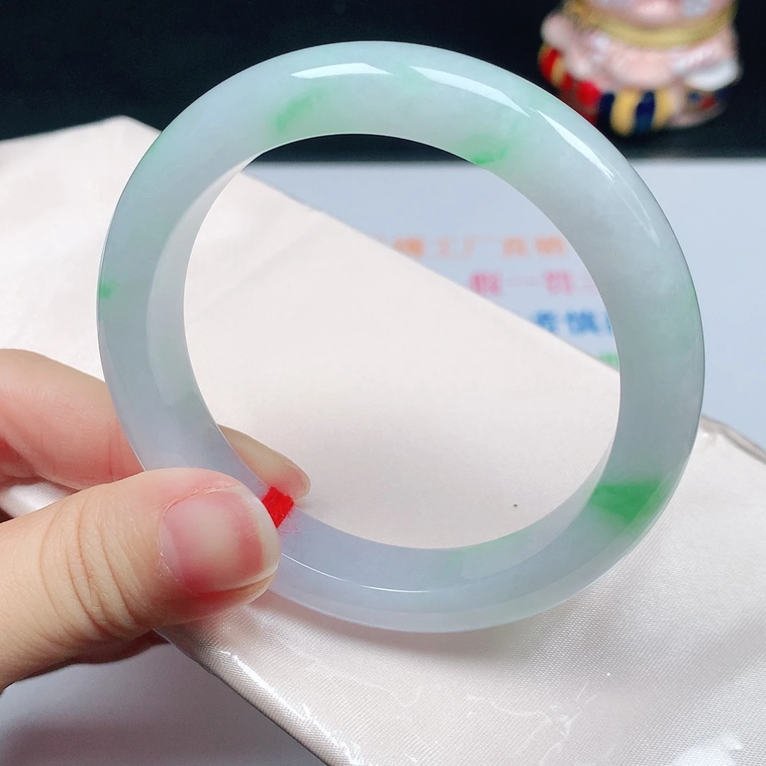 翡翠未镶嵌手镯1590