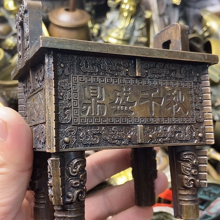 铜器摆件有限公司