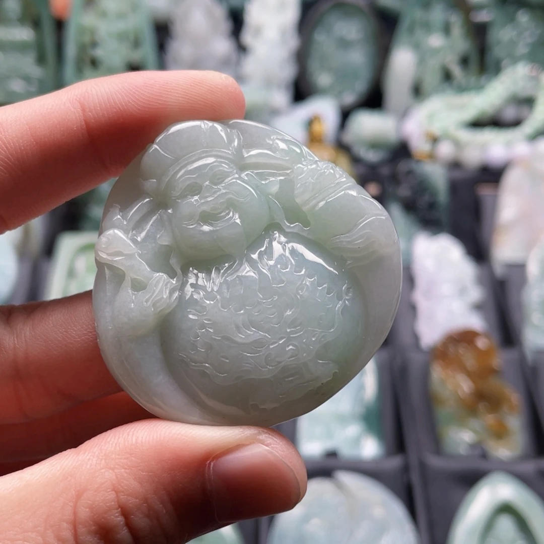 颈饰未镶嵌翡翠翡翠