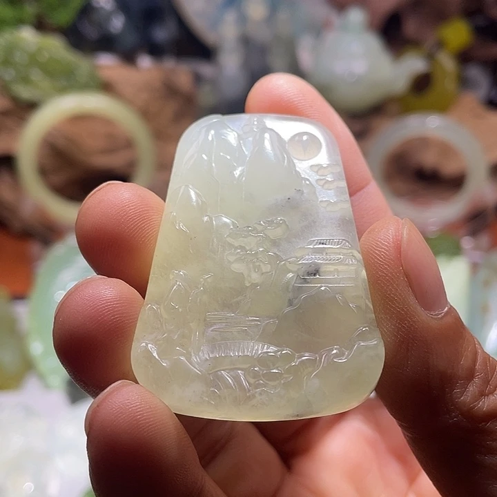 蛇纹石玉未镶嵌珠宝奇石