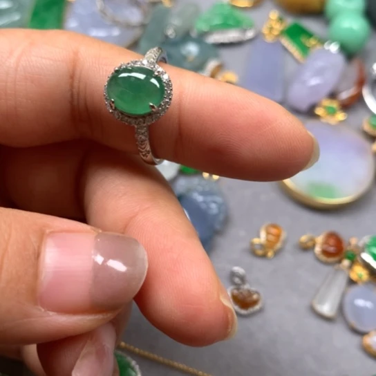 颈饰银S925镶嵌翡翠