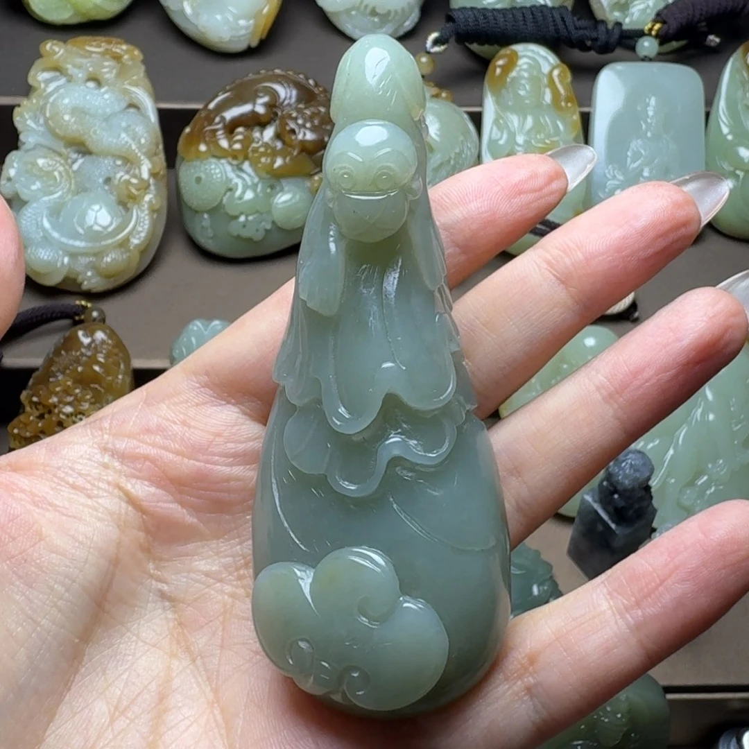 和田玉未镶嵌颈饰