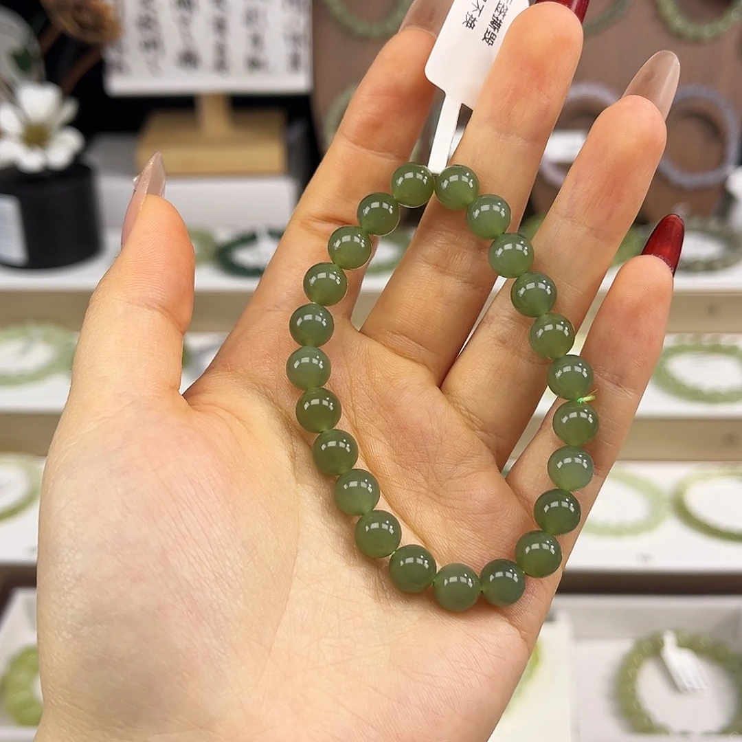 用***儿和田玉未镶嵌手链